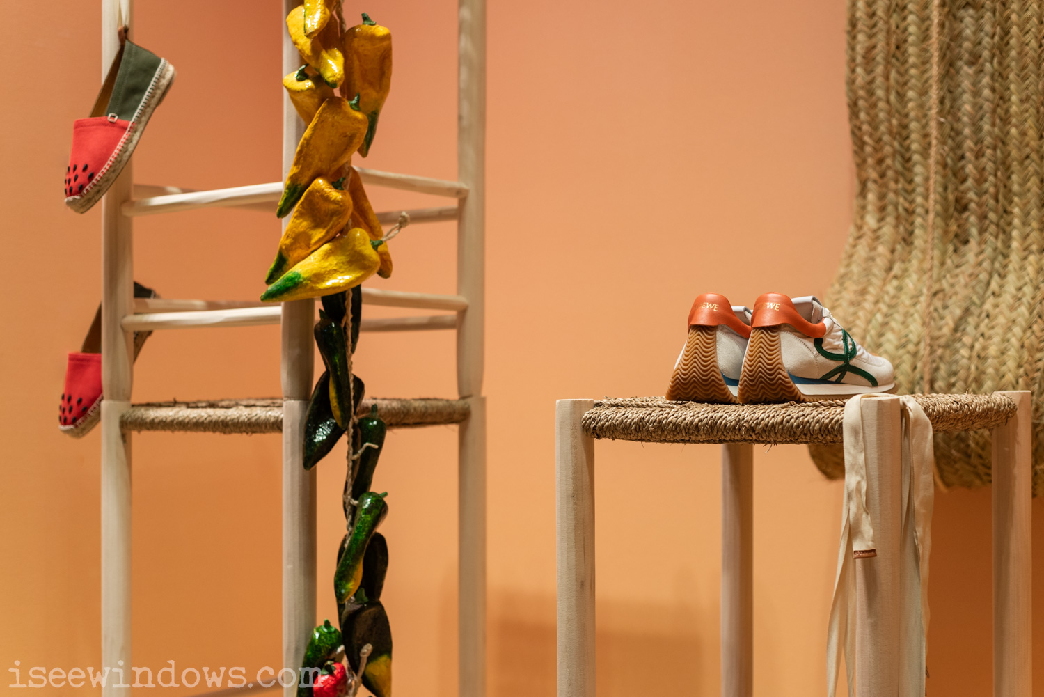 2021/06 LOEWE – Paula’s Ibiza at Rinascente detail of the display retail photo